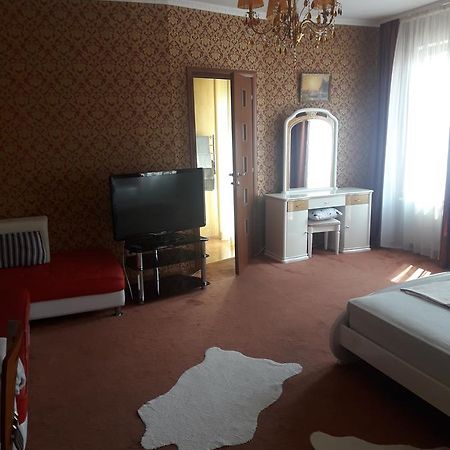 Kak Doma Lejlighedshotel Odessa Eksteriør billede