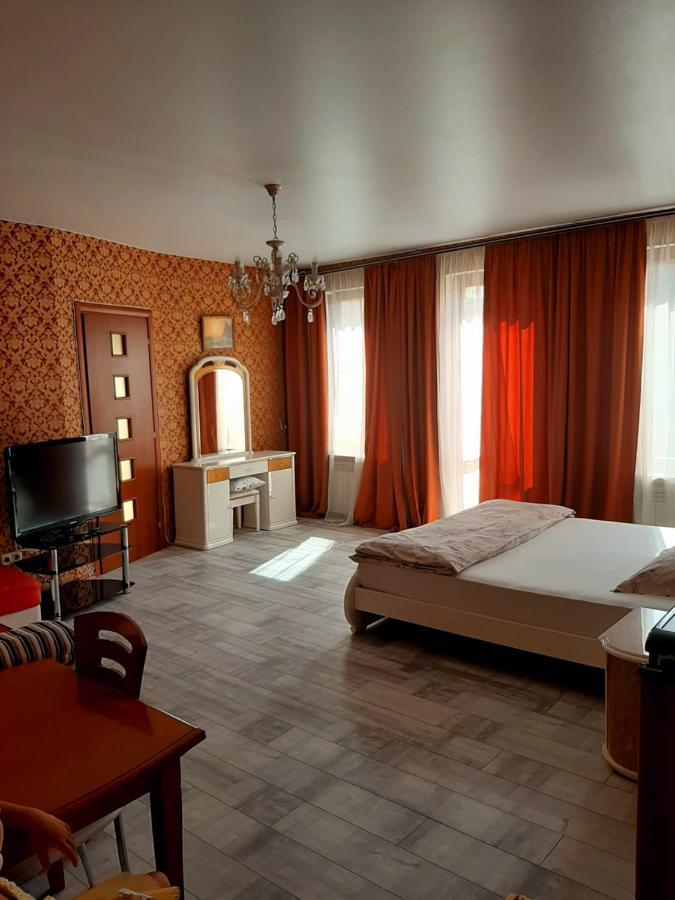 Kak Doma Lejlighedshotel Odessa Eksteriør billede