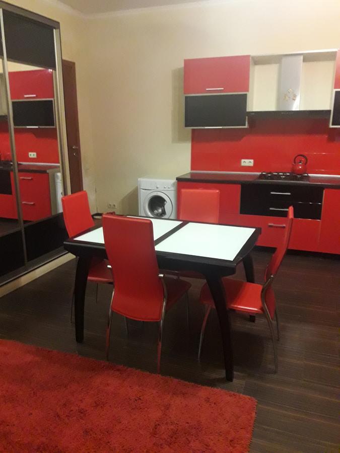 Kak Doma Lejlighedshotel Odessa Eksteriør billede